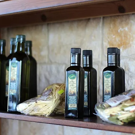 Fara Del Falco