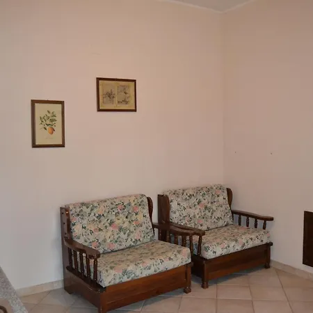Fara Del Falco * Βιέστε