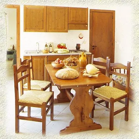 Fara Del Falco Κατάλυμα σε φάρμα Βιέστε